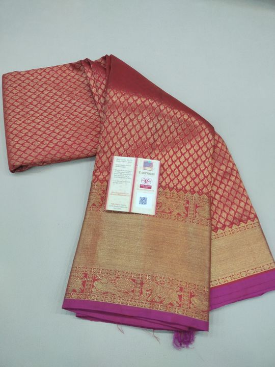 Post image I want 1 Pieces of Sarees.
Chat with me only if you offer COD.
Below is the sample image of what I want.