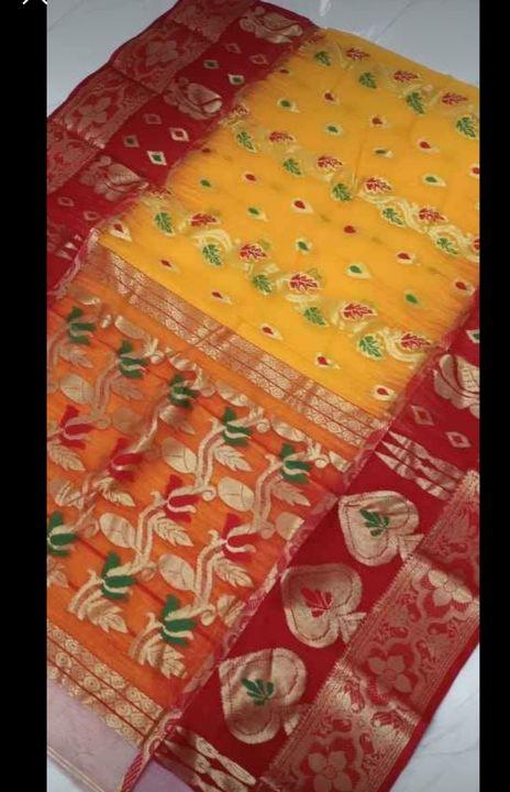 Post image Mujhe I want same to same this saree. Very urgent ki 1 Pieces chahiye.
Mujhe jo product chahiye, neeche uski sample photo daali hain.