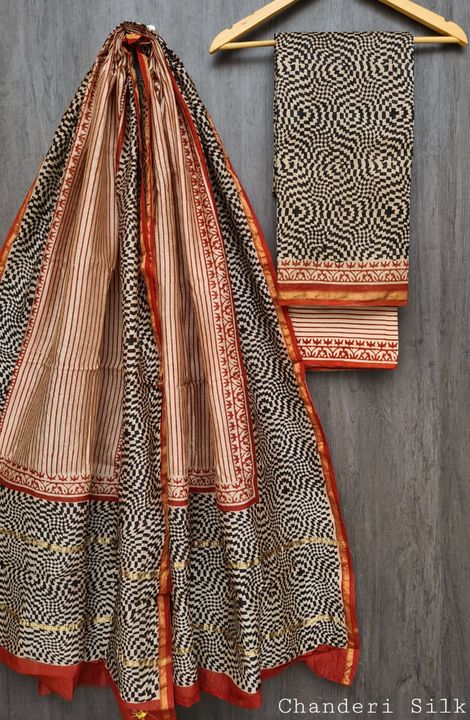  New Beautiful Handblock Printed Pure Cotton Mulmul Sarees With Blouse Piece uploaded by Ganga Collections on 9/21/2021