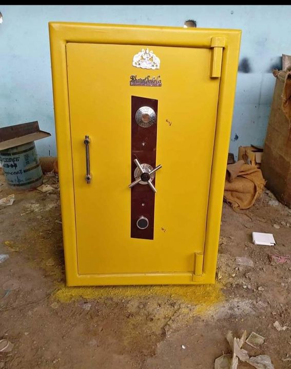 Iron safe lockers tijori uploaded by JAY SAFE on 9/21/2021