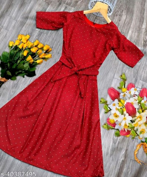 Classic Glamorous Women Dresses uploaded by Divyanshi Rathore on 9/23/2021