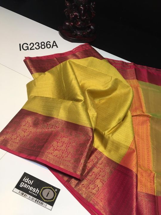 Post image 💃💃💃💃 new arrival 
🧵🧵🧵Fabric:Lite weight soft kanchi style fancy Kathan pattu  along with jari weaving border and fine fabric 
Blouse: Blouse contrast weaving
Mrp :2680/-
🦋🦋🦋: idolganesh fills your wardrobe with beautiful collection