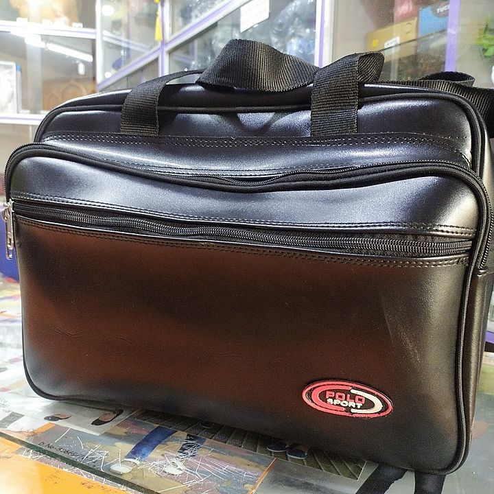 Toolkit bag, Laguage bag, Laptop Bag... All kinds of bag uploaded by Gunjan Garments on 9/11/2020