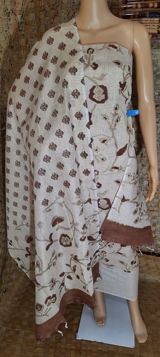 Product uploaded by New collection saree and suit on 9/24/2021