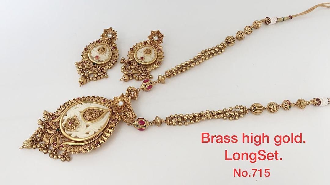 barrs high gold long set uploaded by Jp jewellery  on 6/2/2020