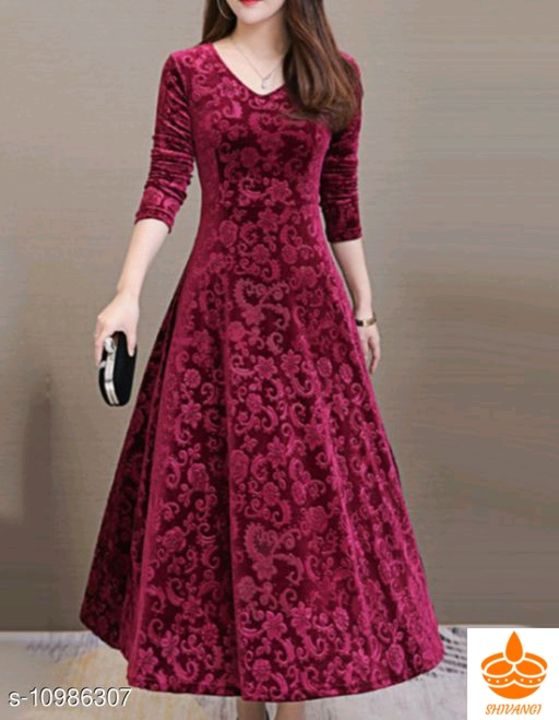 Catalog Name:*Fancy Designer Velvet Women Dresses*
Fabric: Wool
Sleeve Length: Long Sleeves
Pattern: uploaded by SHIVANGI boutique on 9/25/2021