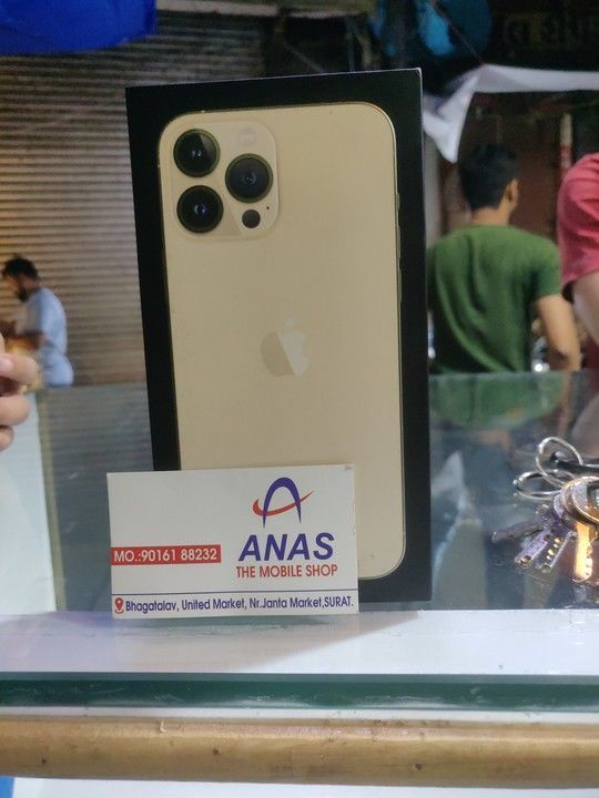 Iphone 13ro max uploaded by Anas trading co on 9/25/2021
