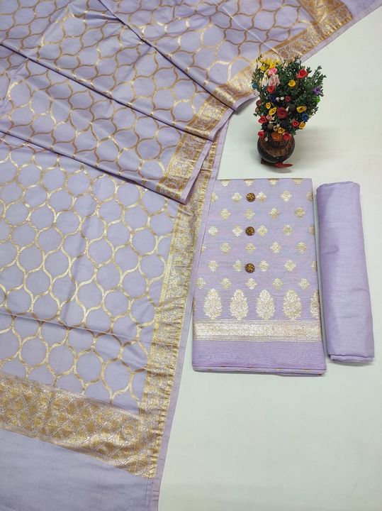 Banarasi lorex Cotton silk suit uploaded by M.R.Textiles on 9/26/2021