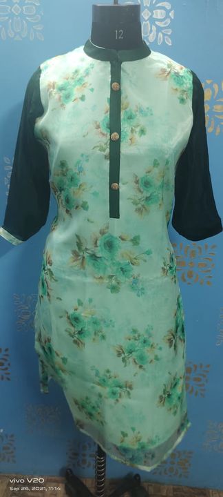 Argunja fabric Georgette sleeves uploaded by Hudaibiya traders on 9/26/2021