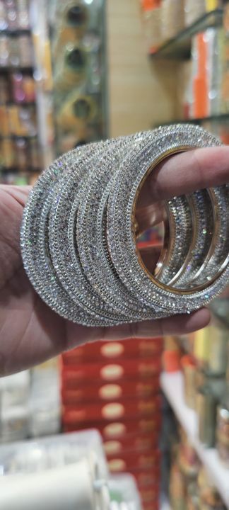 Post image I want 72 Pieces of Anyone have these bangles ??  I want 72 pieces .
Below is the sample image of what I want.