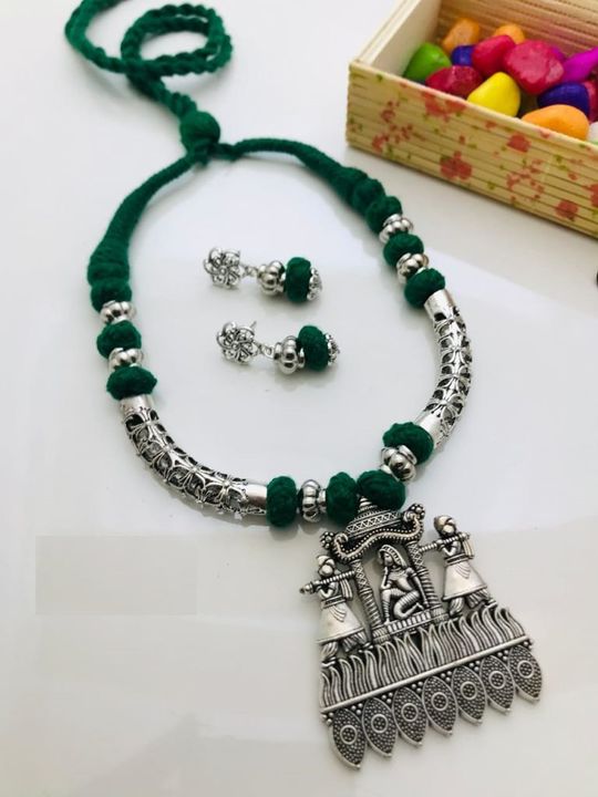 Product image of Beautiful necklace, price: Rs. 80, ID: beautiful-necklace-d233ee2c