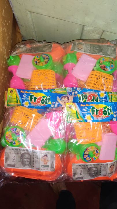 Frooti kitchen set loose uploaded by Wasim toys on 9/30/2021