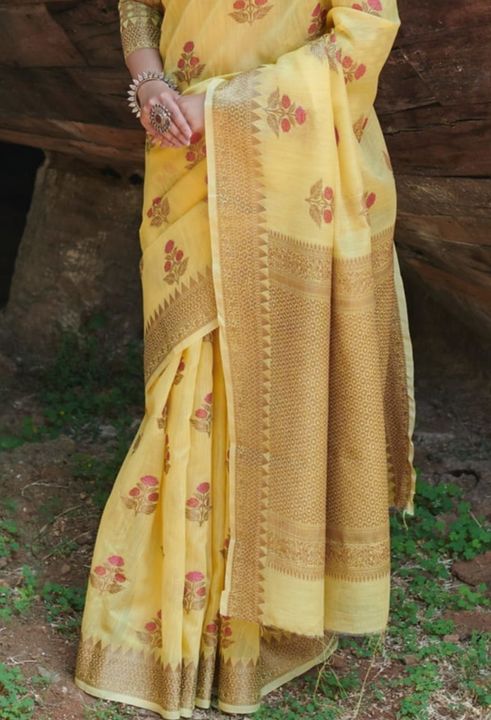 Handloom saree uploaded by business on 10/1/2021