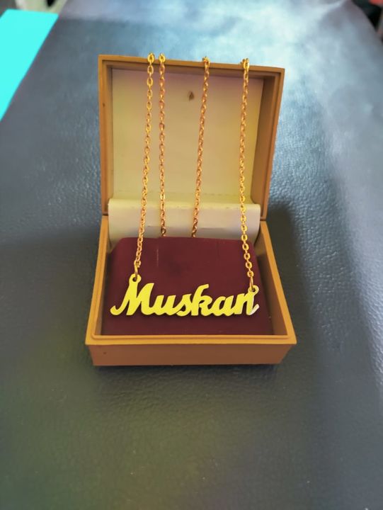Customise locket keychain uploaded by Qadri-gift-pendant- on 10/1/2021