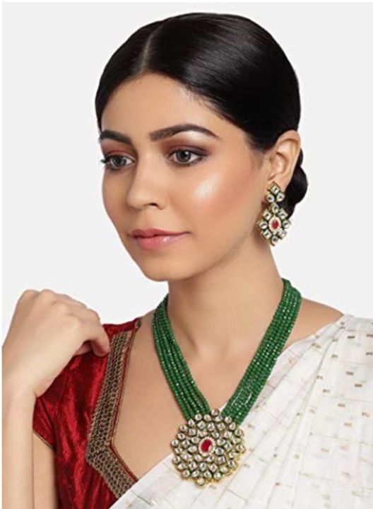 Artificial jewellery necklace set uploaded by business on 10/4/2021