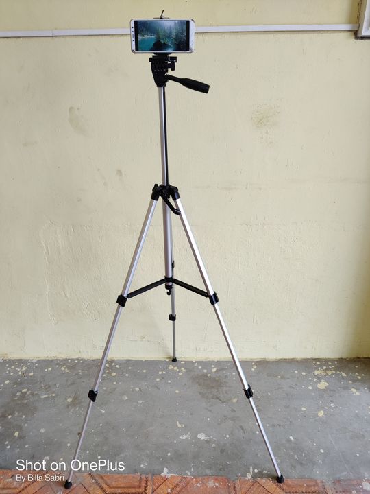 Tripod 330A uploaded by business on 10/5/2021