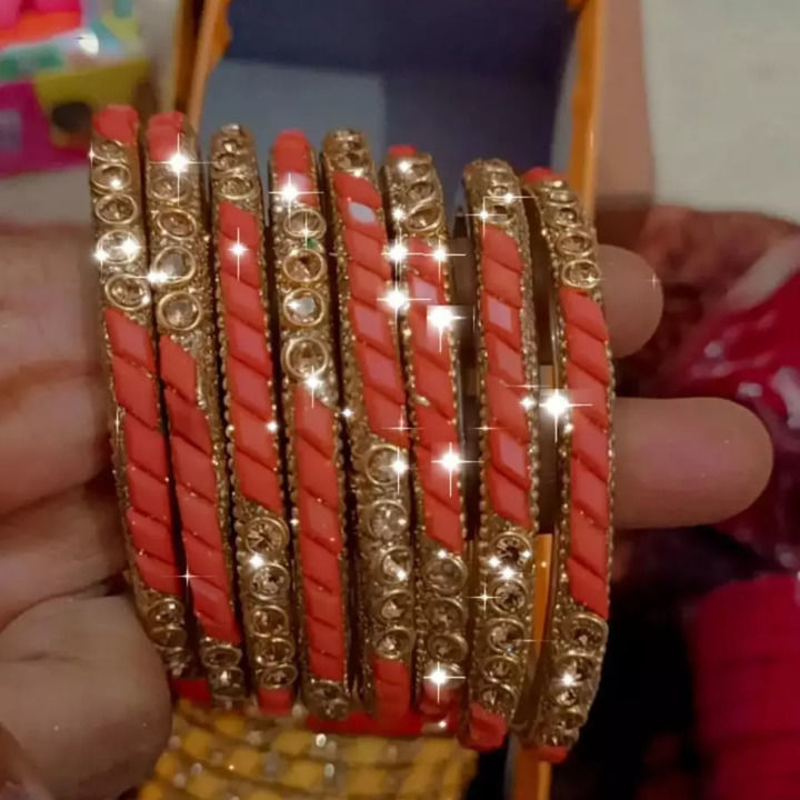 Metal bangles red  uploaded by Mahavir trading co. on 10/5/2021