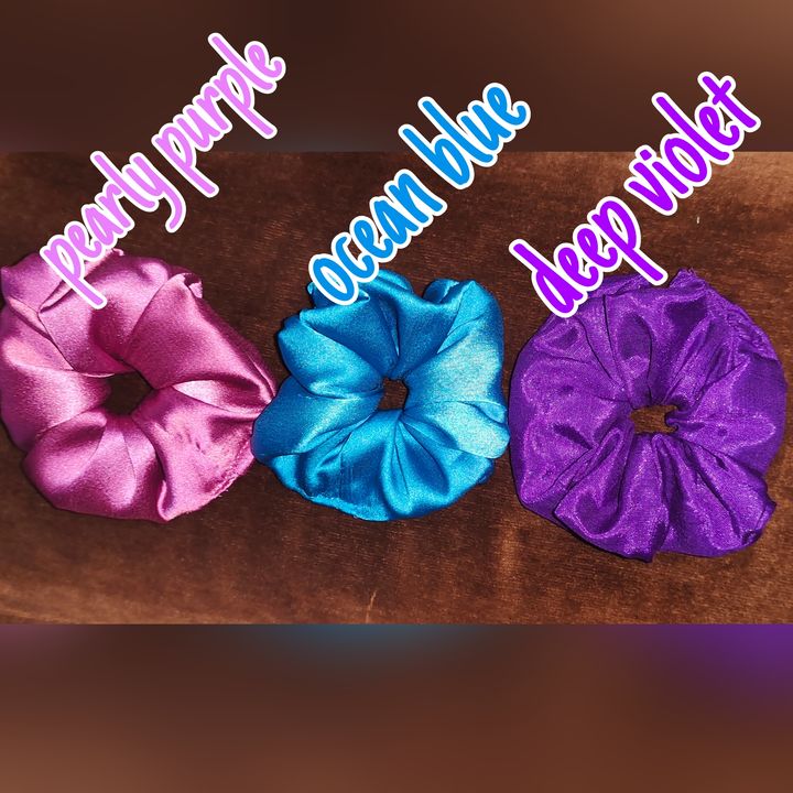 Scrunchies uploaded by Surprising Scrunchies on 10/5/2021