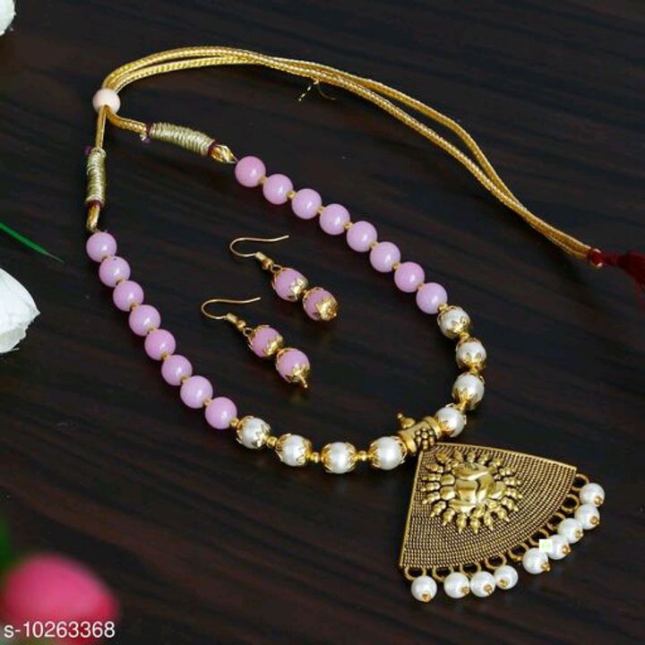 Jewellery set uploaded by business on 10/6/2021