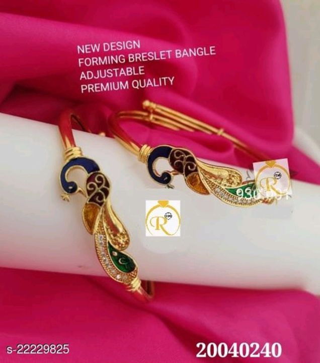 Beautiful bangles uploaded by business on 10/7/2021