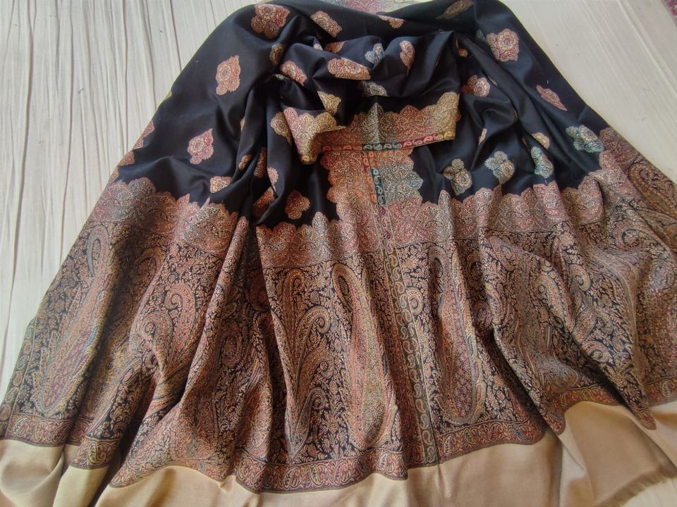 Kashmiri Kani shawl uploaded by Maira's Art and craft gallery on 10/8/2021