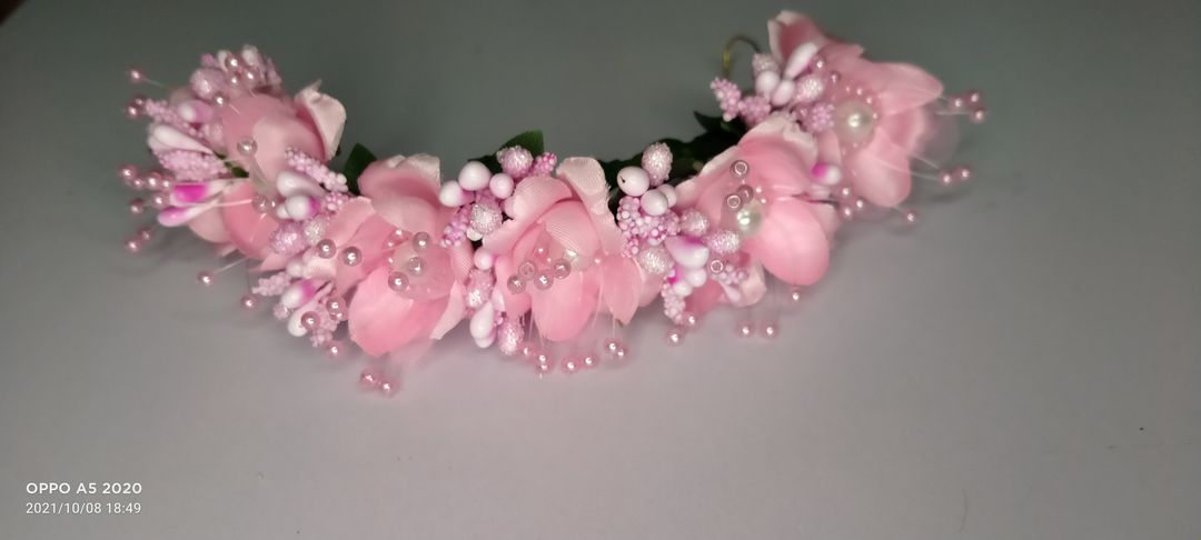 Flower Tiara uploaded by business on 10/8/2021