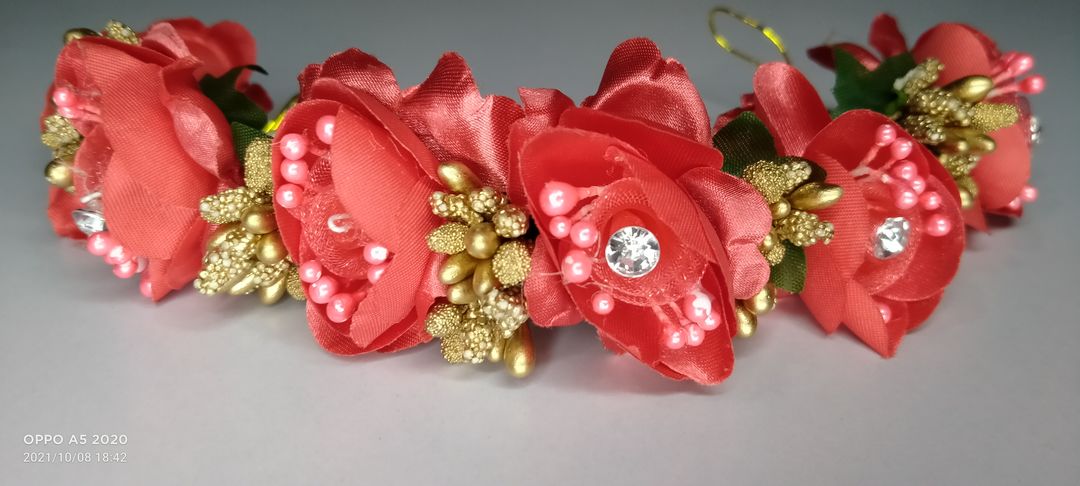 Flower Tiara uploaded by Nishi Creations on 10/8/2021