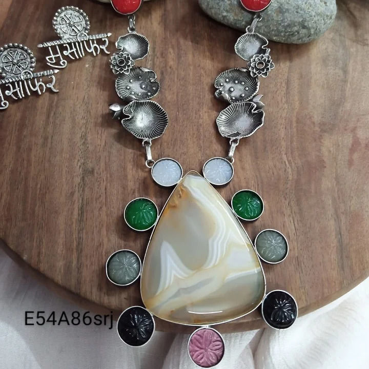 Oxi drusy necklace with earrings ❤️❤️❤️ uploaded by business on 10/9/2021