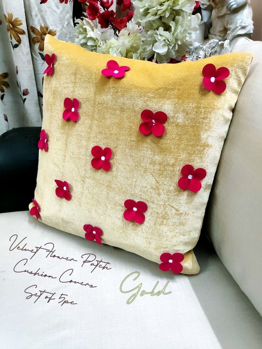 Velvet flower cushion cover uploaded by SIMMI INTERNATIONAL on 10/9/2021