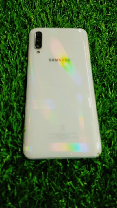 Samsung a50 uploaded by Digital Hindustan on 10/10/2021