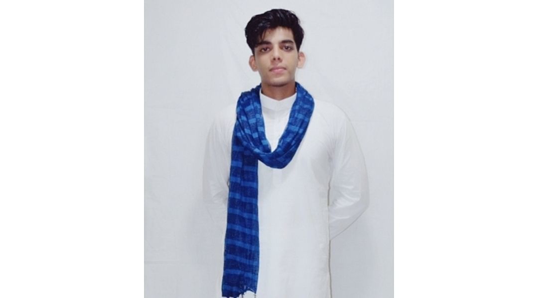 Post image 100% pure cotton
White kurta and pyjama set for men
 Sizes : 36 , 38, 40, 42, 44.

Minimum quantity :50pcs
 Price : 380/-

Contact us 8169743928