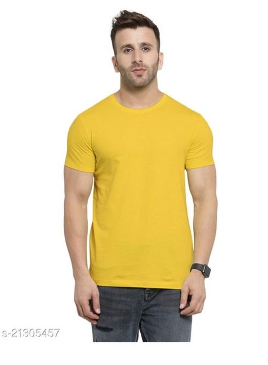 Men's t-shirt minimum order 30 piece uploaded by Fashion World on 10/13/2021