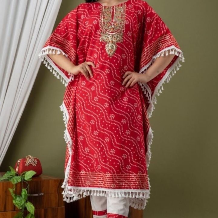 Post image Premium cotton bandhani print kaftaan with lace paired with Cotton pant with gotta &amp; lace...colour redNo replica.... original pis
Kaftaan Length 43 Pant length 38
Size 38 40 42 44 
Price - *960 free shipping*
Ready Dispatch