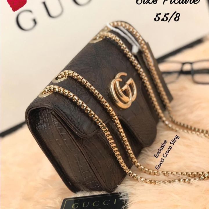Post image *Exclusive*❤
*Gucci**Croco Sling Bag*👝*Good Quality Sling Bag*😍*Inside Chain Pocket* *Inside Mobile Pocket**Synthetic Croco Material* *5 Elegant Colours*🥰*Start Broadcasting*🤩
*Quality That Never Seen Before*😍
*Price :450 Free Shipping-*