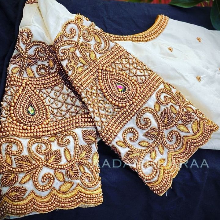 Mooti design uploaded by Aari blouse designs on 10/13/2021