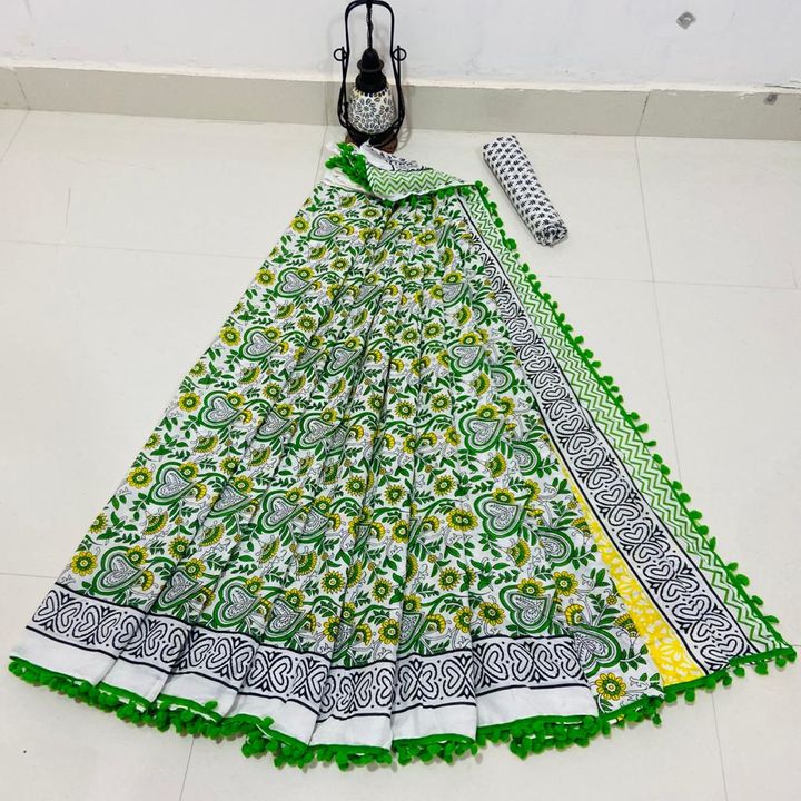 cotton mul-mul saree
 including blouse pieces.
 uploaded by Sager handicraft on 10/14/2021