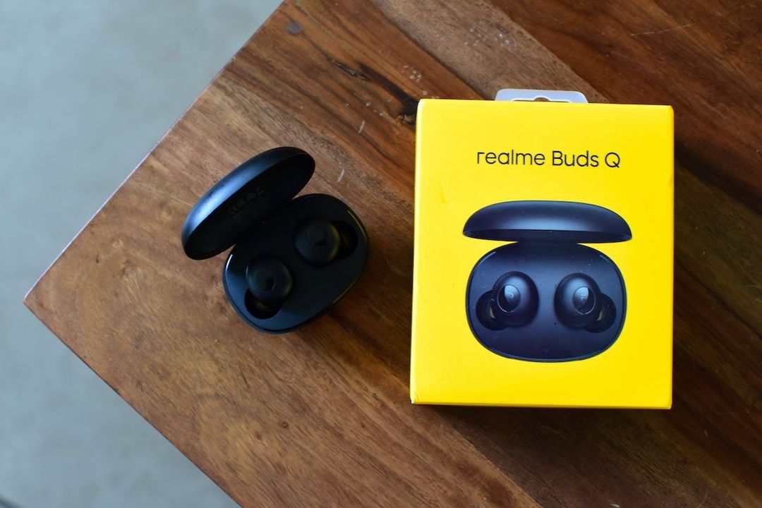Realme budsq uploaded by business on 10/14/2021