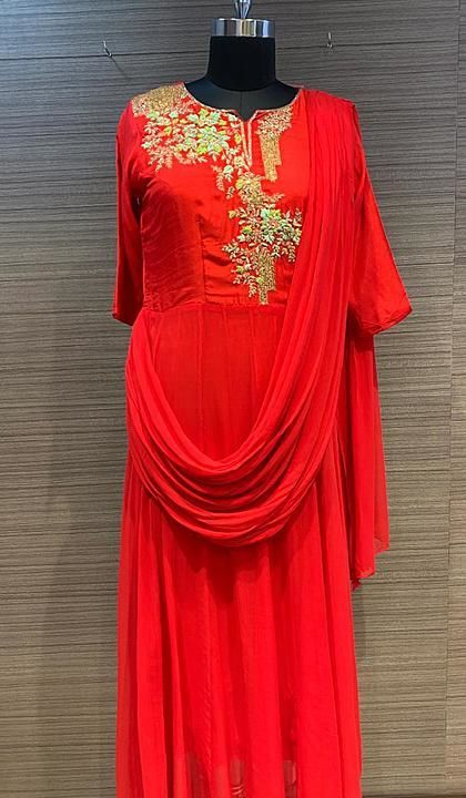Post image Dola silk and georget gown
Size 42+ margin
Msp 3099
