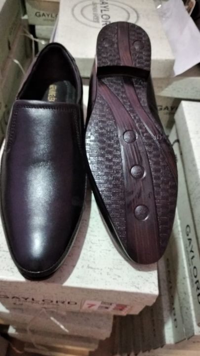 Leather shoes  uploaded by business on 10/17/2021