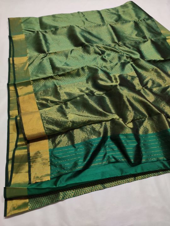 Pattu soft silk chanderi saree pure handloom uploaded by Afreen handloom sarees on 10/18/2021