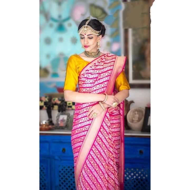 Soft Litchi Pink Banarasi Silk Saree uploaded by ADWITIYA on 10/19/2021