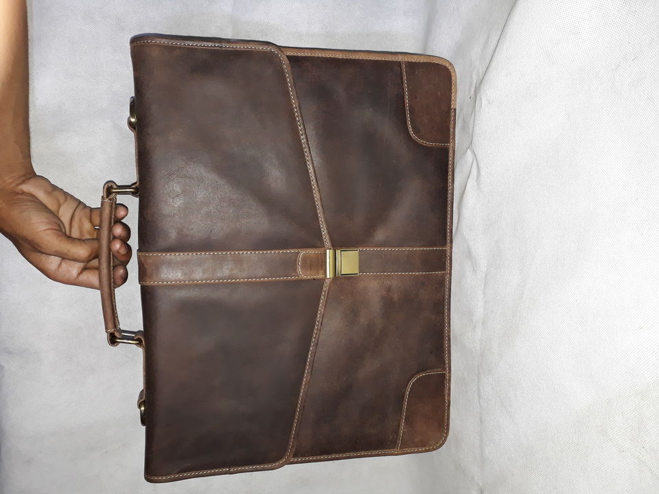 Product uploaded by Leather goods on 10/19/2021