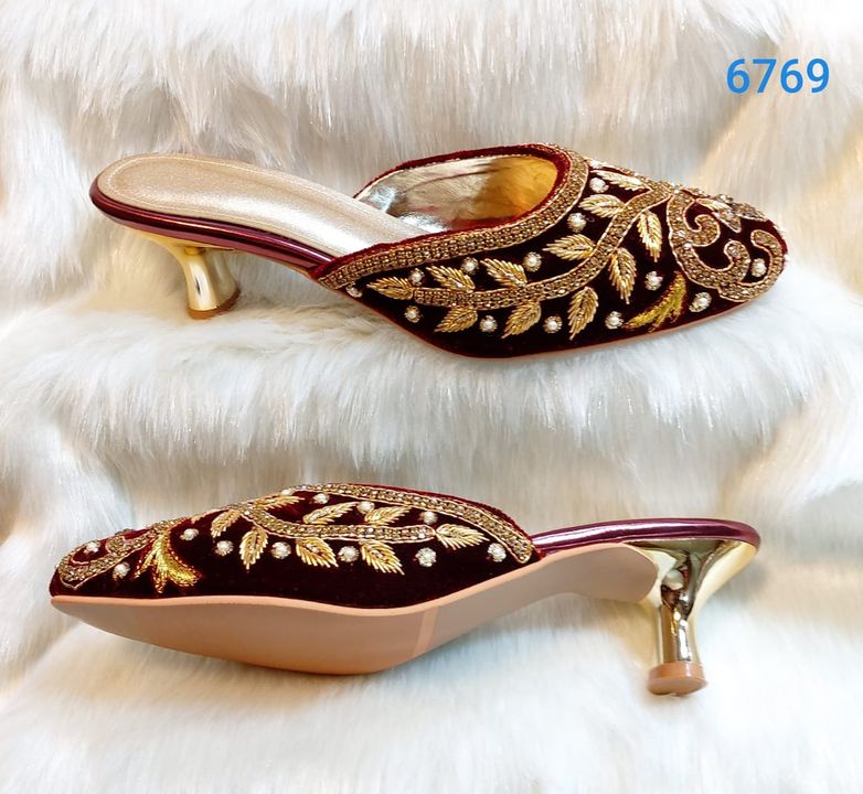 Small heel bantu 1.5 inch for wedding  uploaded by Diamond footwear on 10/19/2021