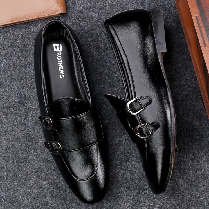 Post image With a sleek apron toe style and a distinctive woven pattern, these double monks will steal the spotlight with its elaborate detailing. This one is a perfect party pick that'll lend a vintage finish to your outfit