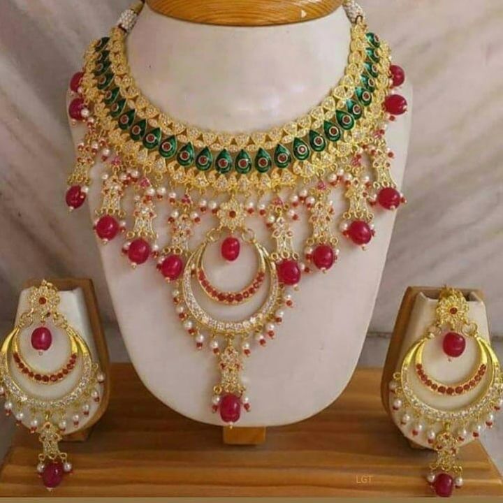 Jewellery set uploaded by business on 10/22/2021