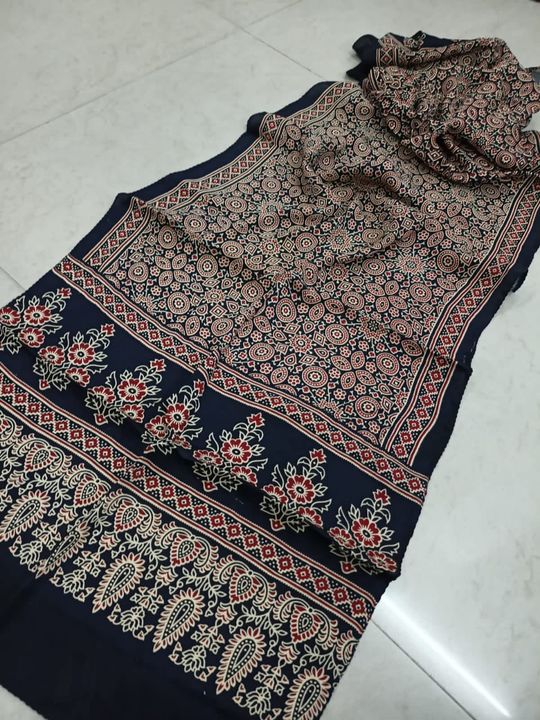Modal shawl uploaded by Anupama Upadhayay on 10/22/2021