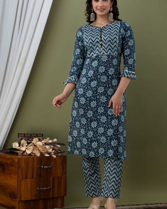 Jaipur kurti with pants uploaded by Colours and flairs on 10/23/2021