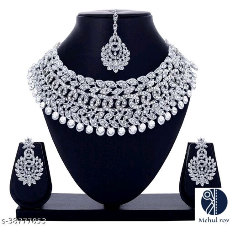 Product image with price: Rs. 430, ID: necklace-c9d50931