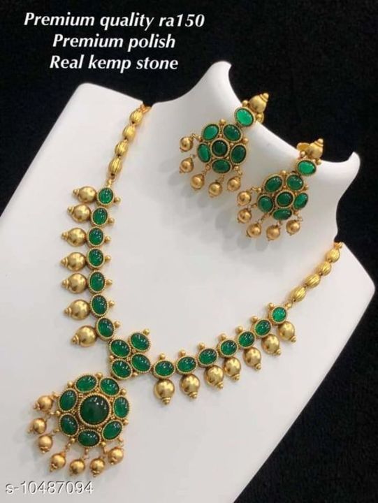 Gold plated jewellery set uploaded by Dreamgirl meera on 10/25/2021