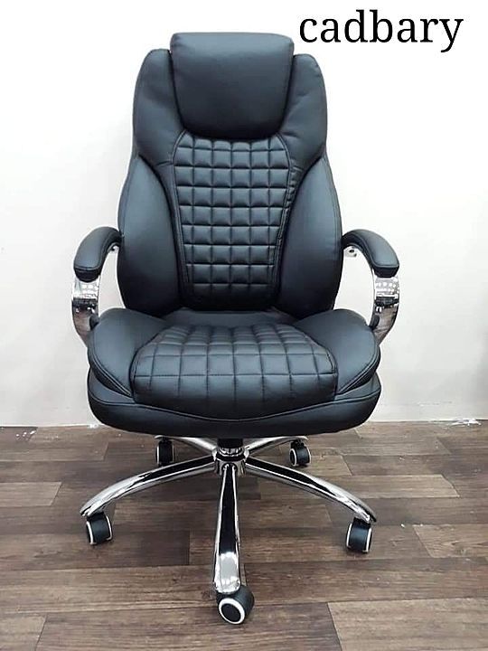 Revolving boss chair uploaded by business on 9/18/2020